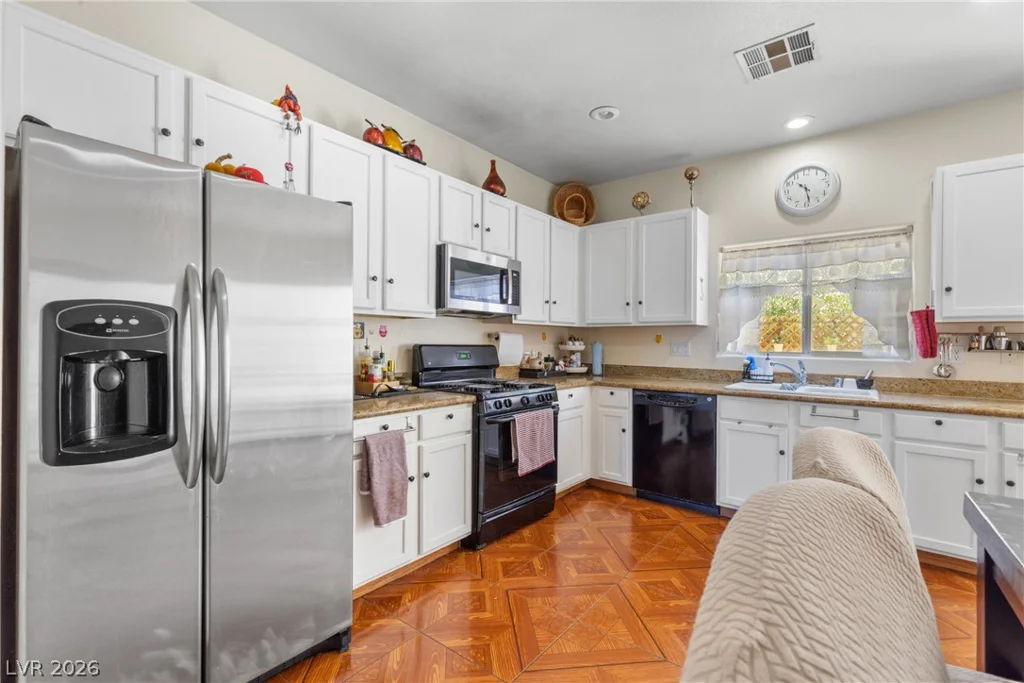 6823 Gold Nugget, Las Vegas, NV 89122