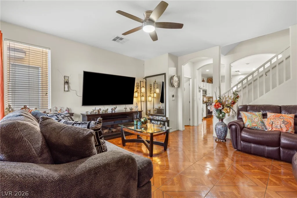 6823 Gold Nugget, Las Vegas, NV 89122