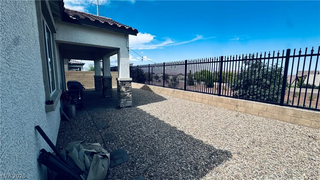 7406 Hadnot, Las Vegas, NV 89166