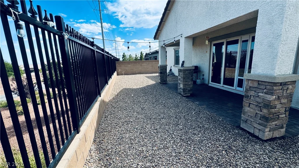 7406 Hadnot, Las Vegas, NV 89166