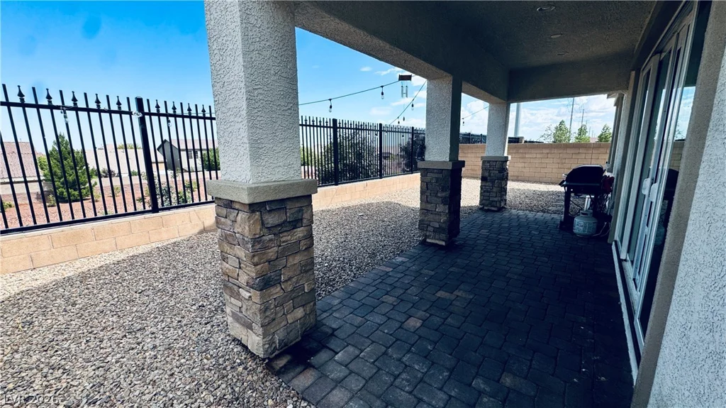7406 Hadnot, Las Vegas, NV 89166