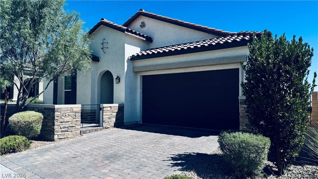 7406 Hadnot, Las Vegas, NV 89166