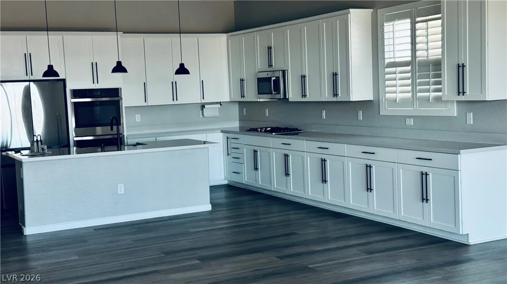 7406 Hadnot, Las Vegas, NV 89166