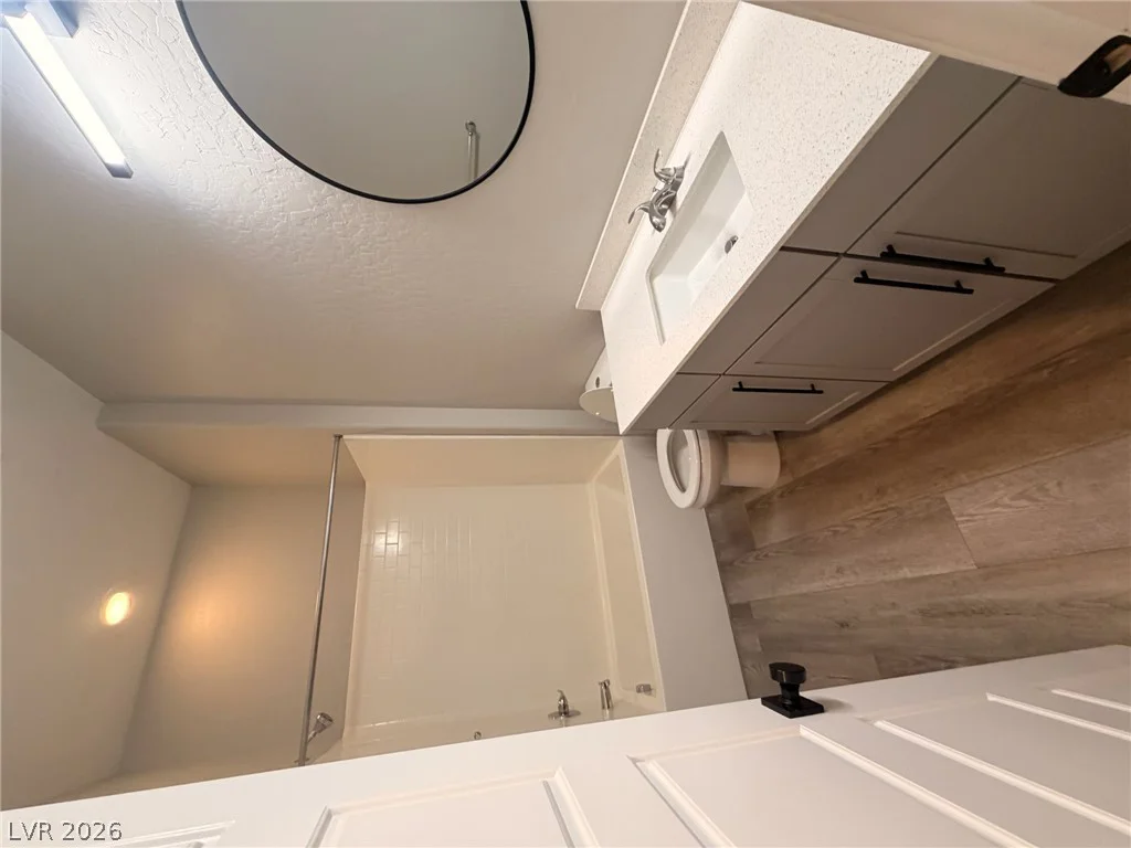 7406 Hadnot, Las Vegas, NV 89166