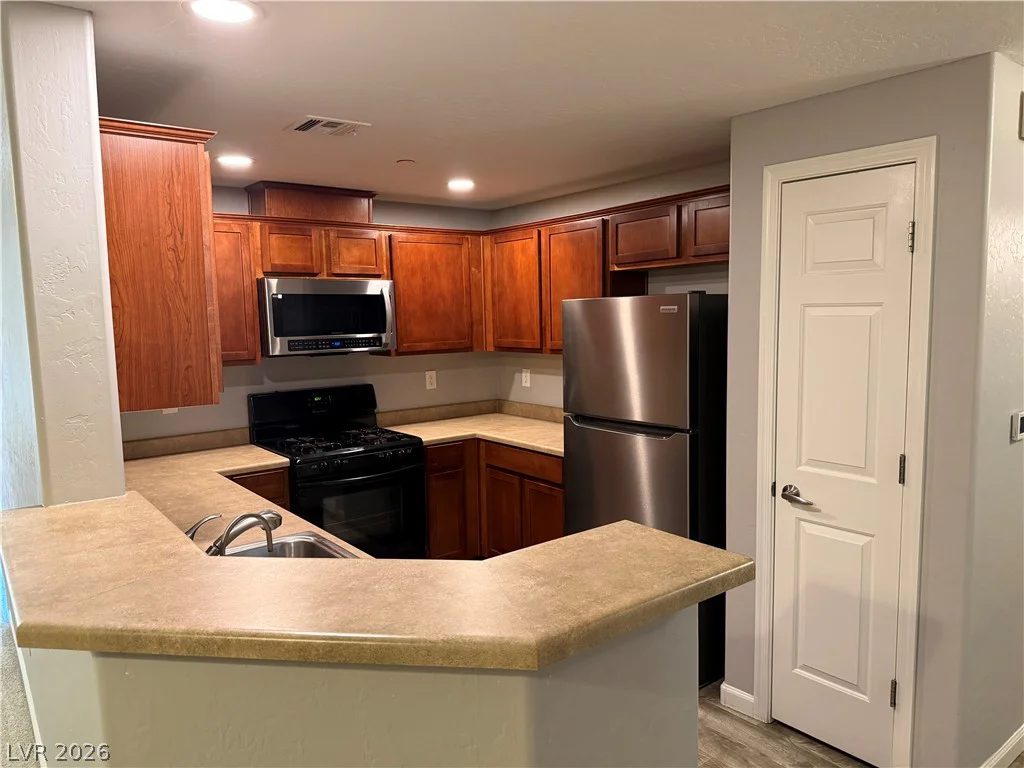 6868 Sky Pointe, Las Vegas, NV 89131