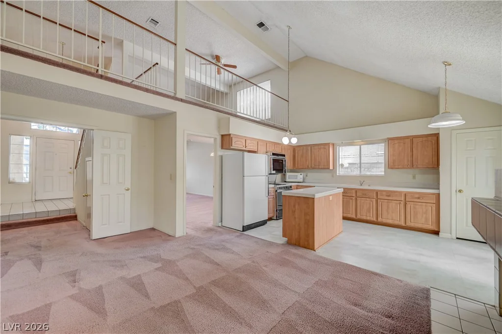 7129 Deepriver, Las Vegas, NV 89129