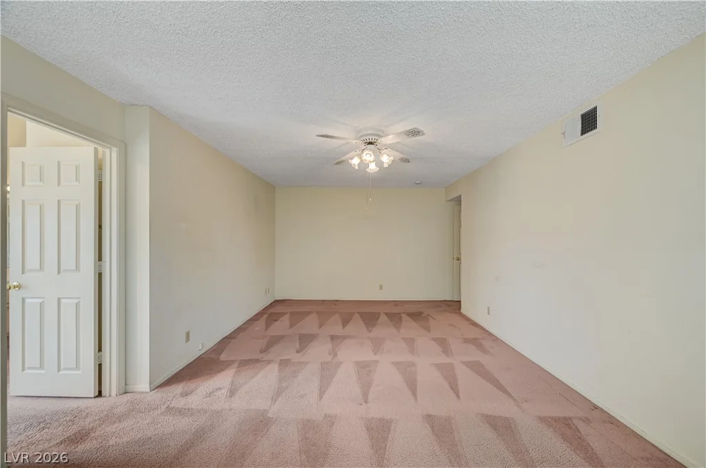 7129 Deepriver, Las Vegas, NV 89129
