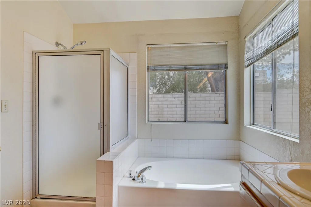 7129 Deepriver, Las Vegas, NV 89129