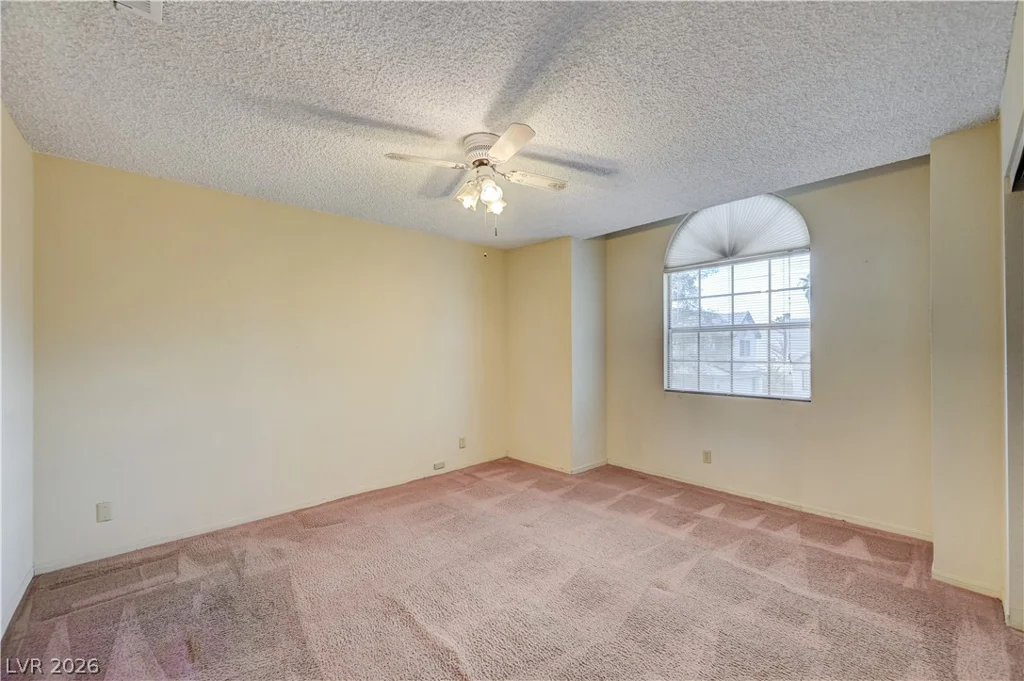 7129 Deepriver, Las Vegas, NV 89129
