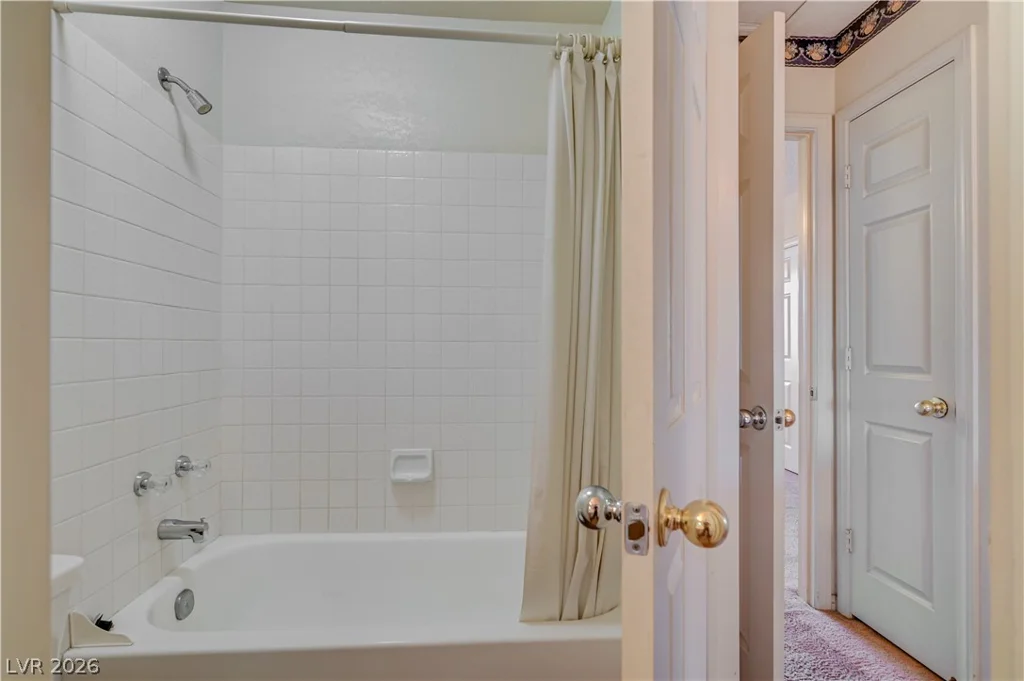 7129 Deepriver, Las Vegas, NV 89129