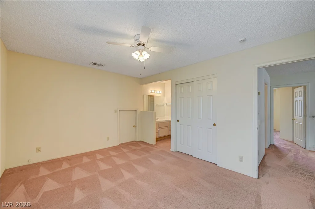 7129 Deepriver, Las Vegas, NV 89129
