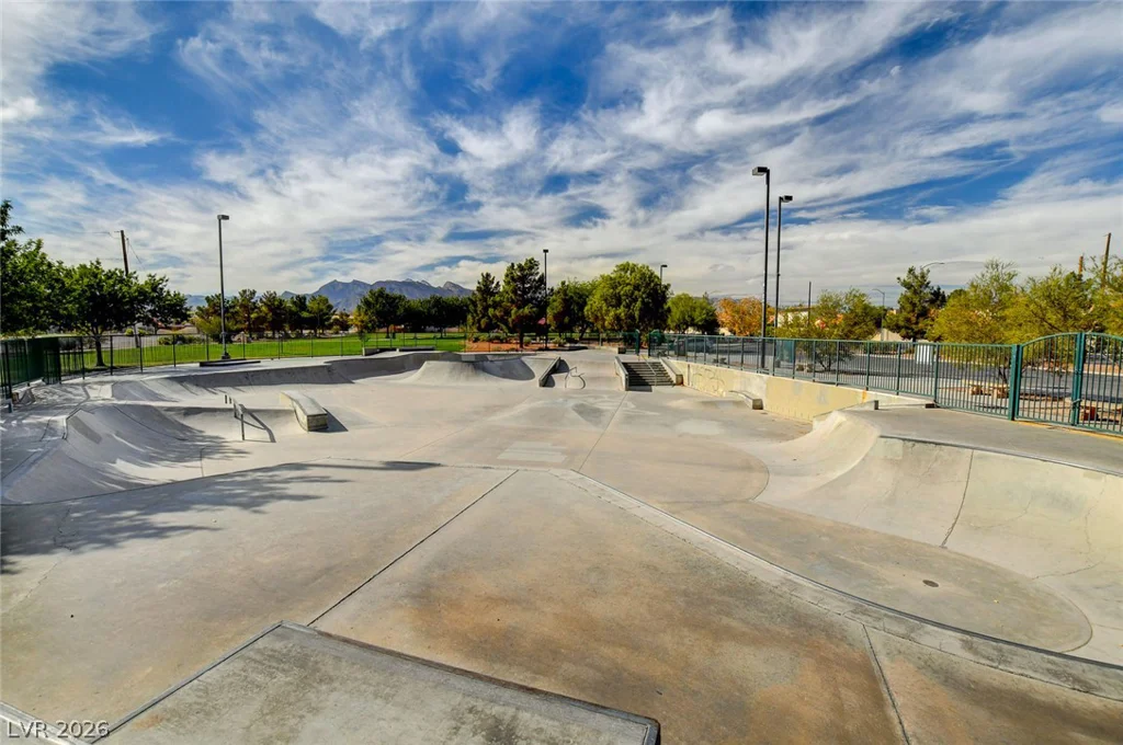 7129 Deepriver, Las Vegas, NV 89129