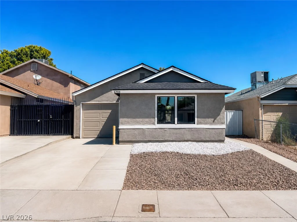 6794 Mangrum, Las Vegas, NV 89103
