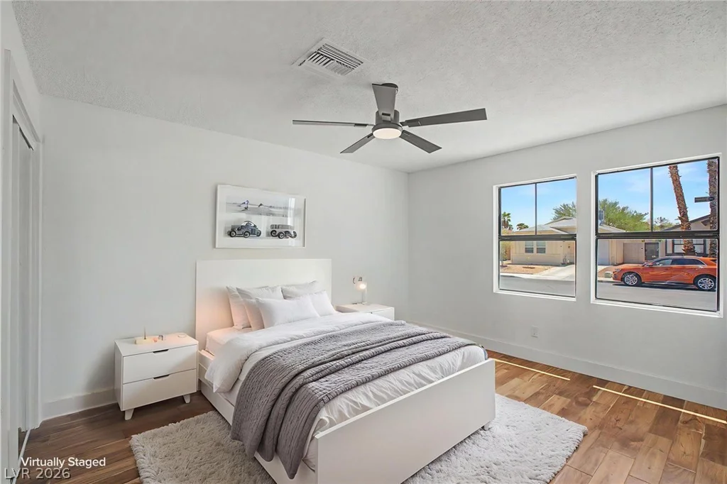 6794 Mangrum, Las Vegas, NV 89103