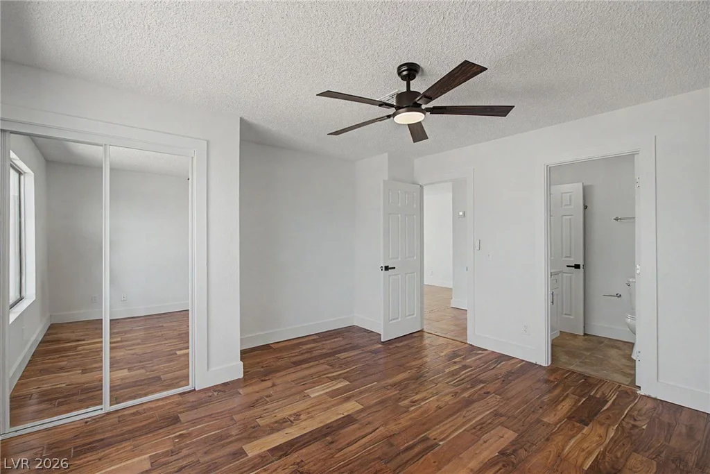 6794 Mangrum, Las Vegas, NV 89103