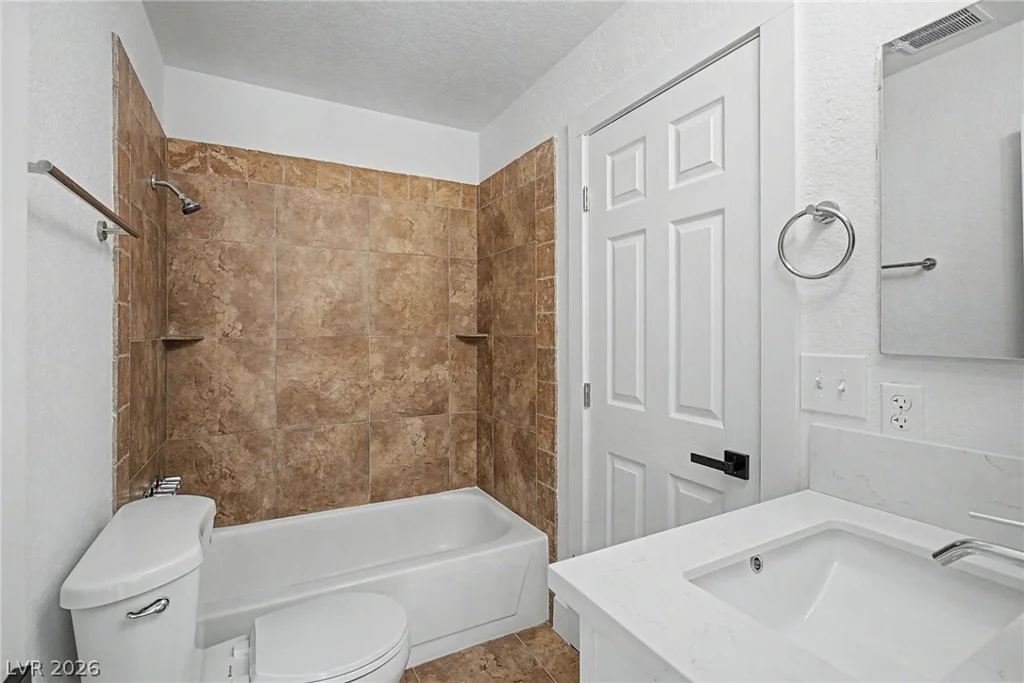 6794 Mangrum, Las Vegas, NV 89103