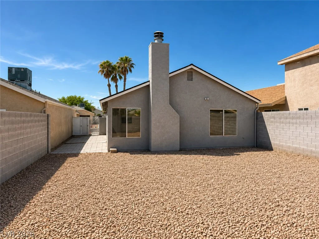 6794 Mangrum, Las Vegas, NV 89103