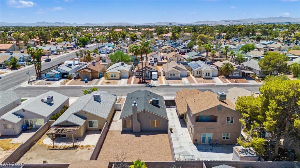 6794 Mangrum, Las Vegas, NV 89103