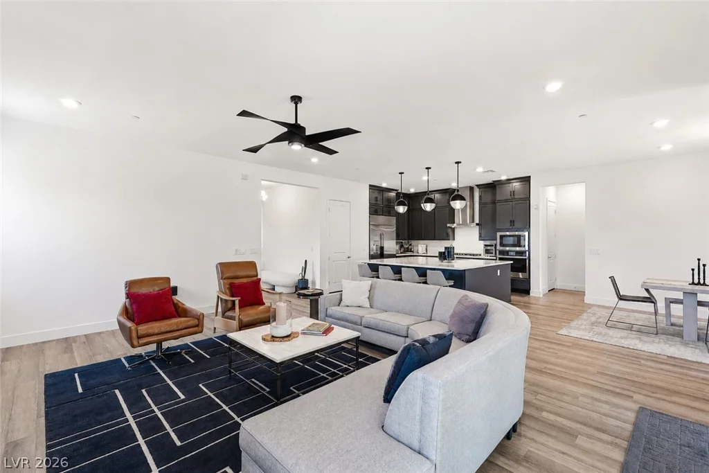 373 Jackalberry, Las Vegas, NV 89138