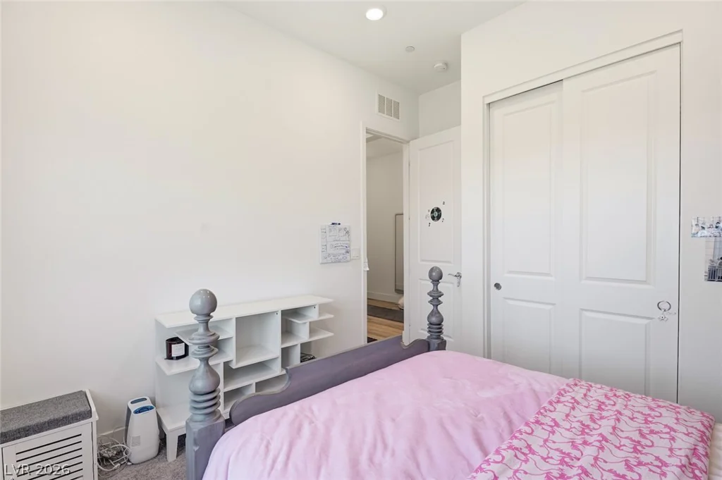 373 Jackalberry, Las Vegas, NV 89138
