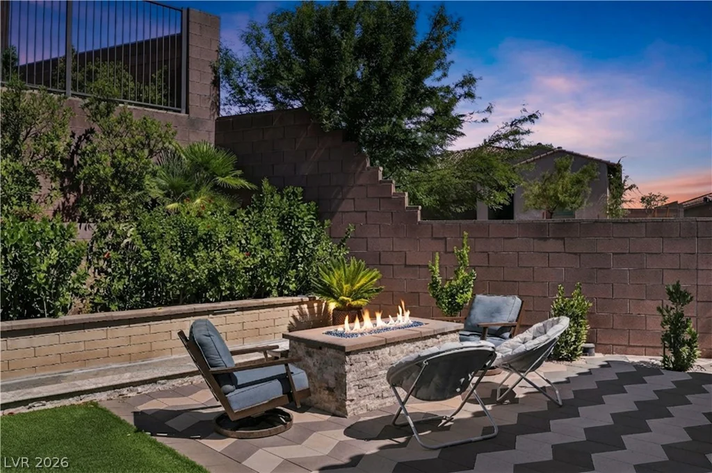 373 Jackalberry, Las Vegas, NV 89138
