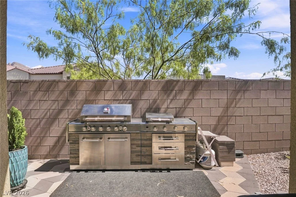 373 Jackalberry, Las Vegas, NV 89138