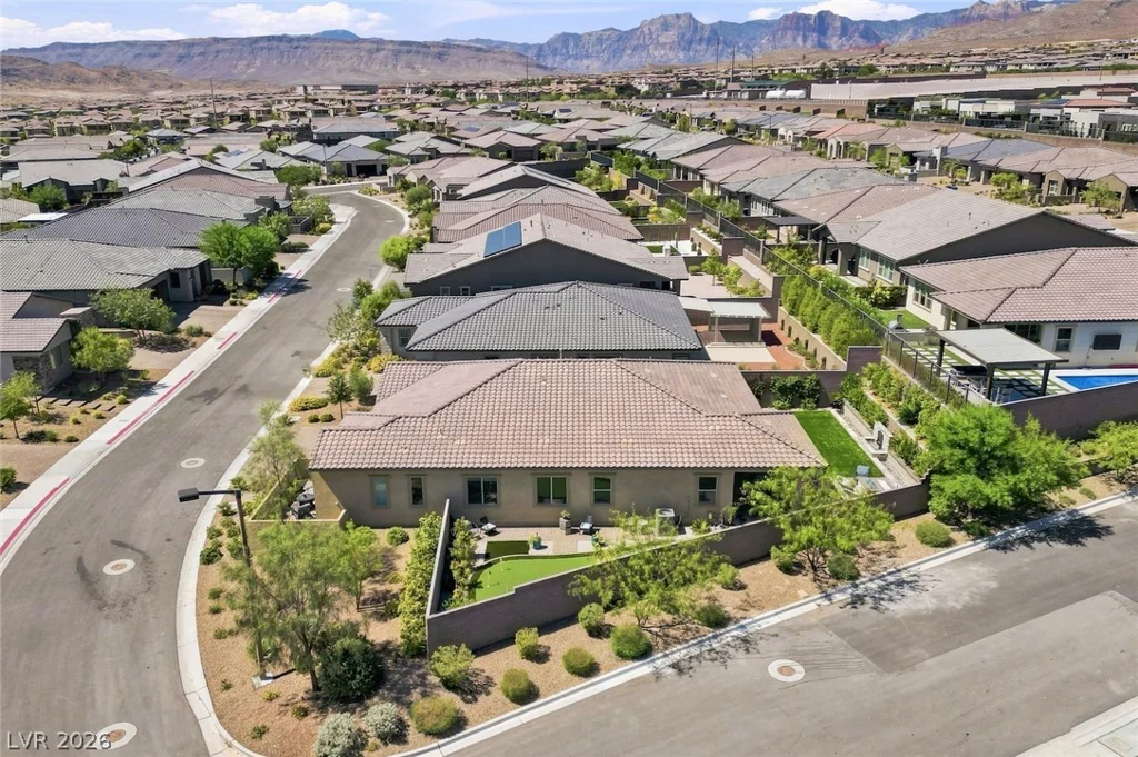 373 Jackalberry, Las Vegas, NV 89138