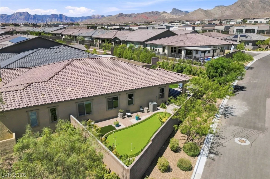 373 Jackalberry, Las Vegas, NV 89138