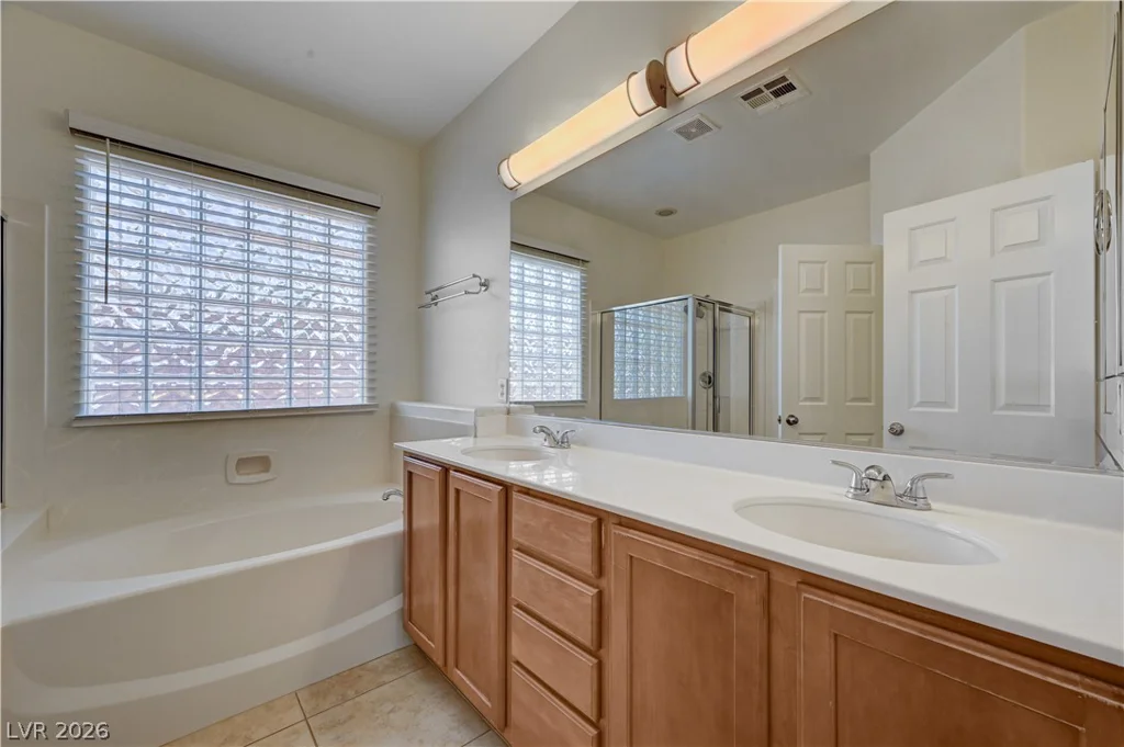 6444 Bristlebird, North Las Vegas, NV 89084