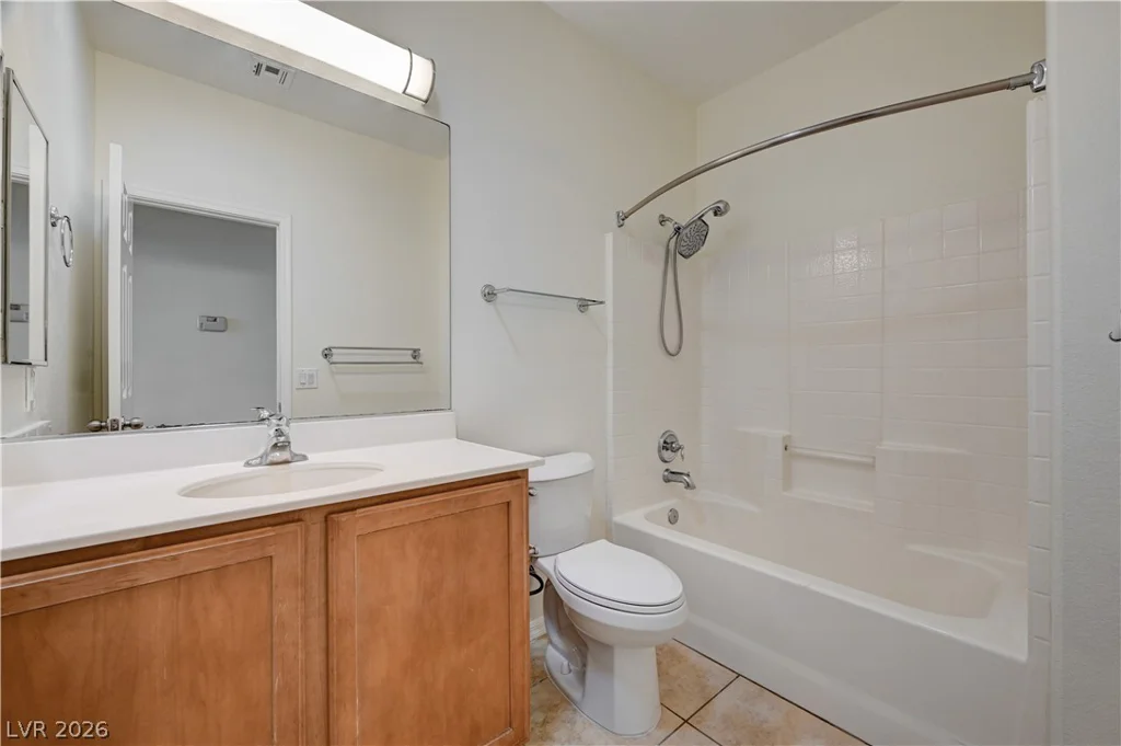 6444 Bristlebird, North Las Vegas, NV 89084