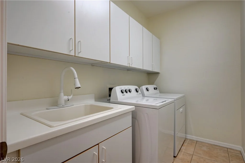 6444 Bristlebird, North Las Vegas, NV 89084