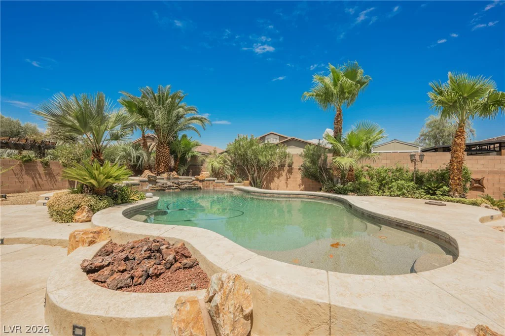 6008 Chessington, Las Vegas, NV 89131