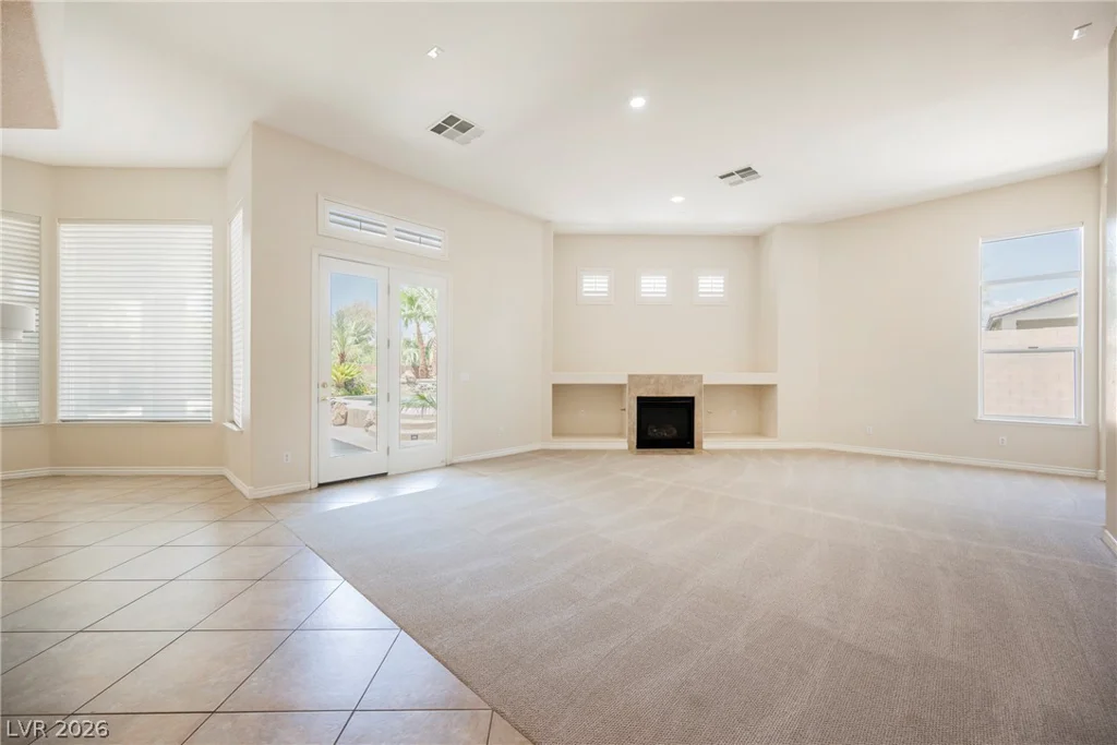 6008 Chessington, Las Vegas, NV 89131