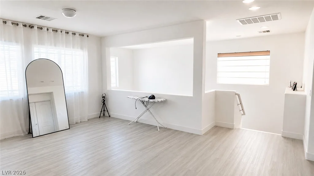 1012 Tropic Wind, North Las Vegas, NV 89081