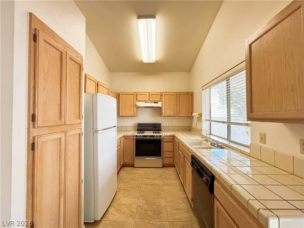 3313 Sonterra, Las Vegas, NV 89117