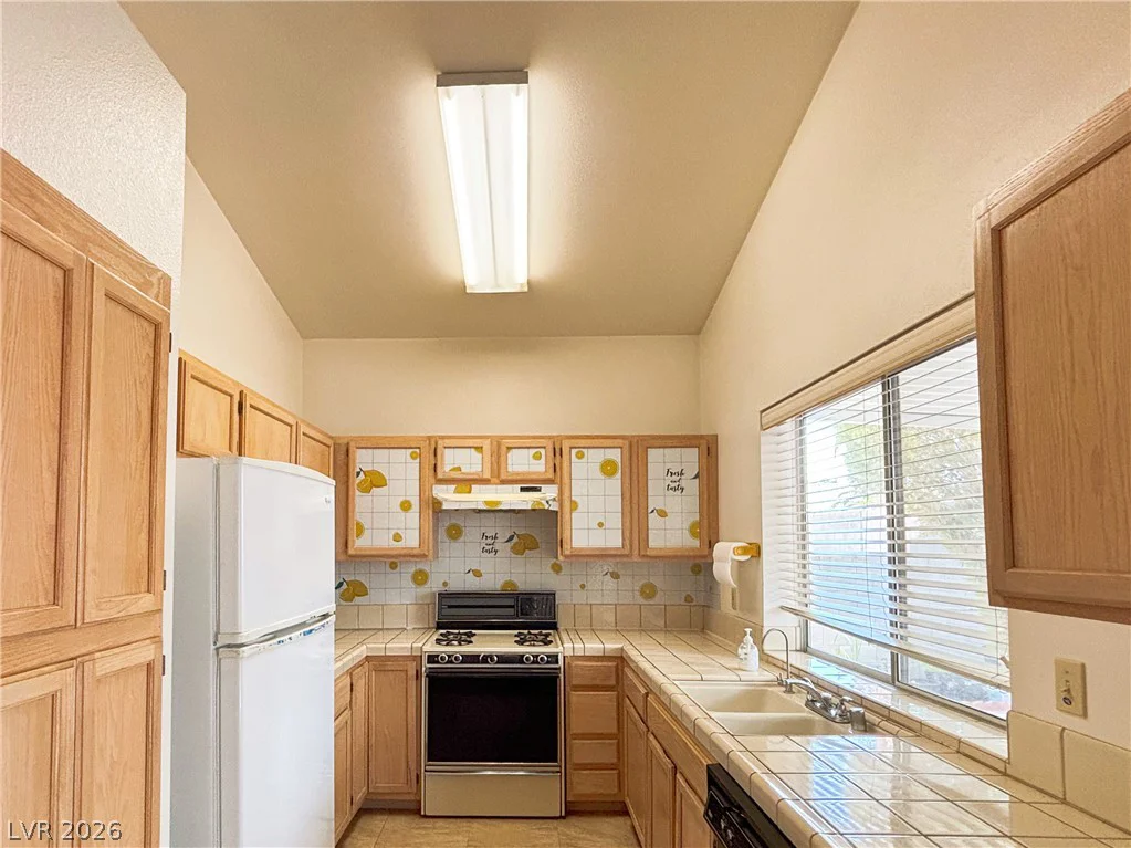 3313 Sonterra, Las Vegas, NV 89117
