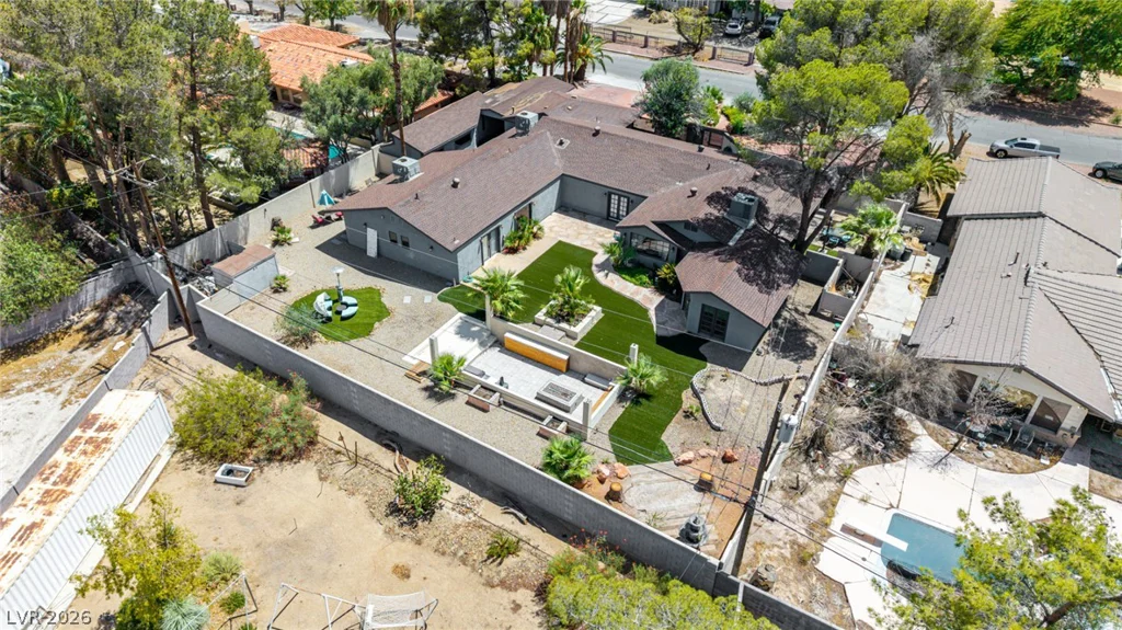 1572 Santa Anita, Las Vegas, NV 89119