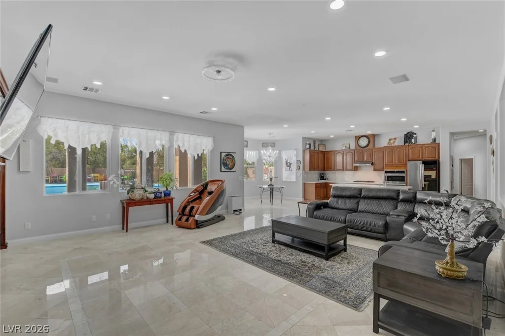 5527 Breecher, Las Vegas, NV 89131