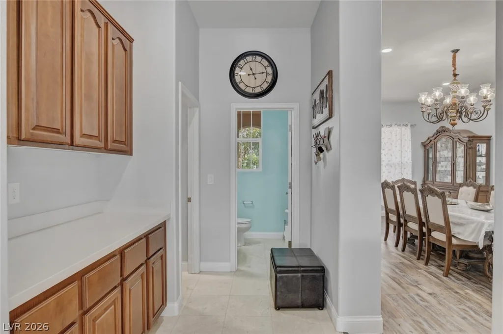 5527 Breecher, Las Vegas, NV 89131