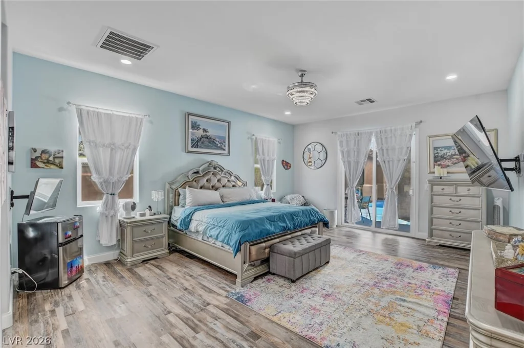 5527 Breecher, Las Vegas, NV 89131