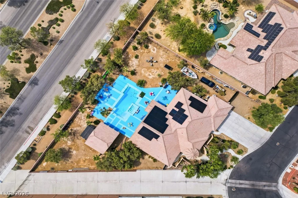 5527 Breecher, Las Vegas, NV 89131