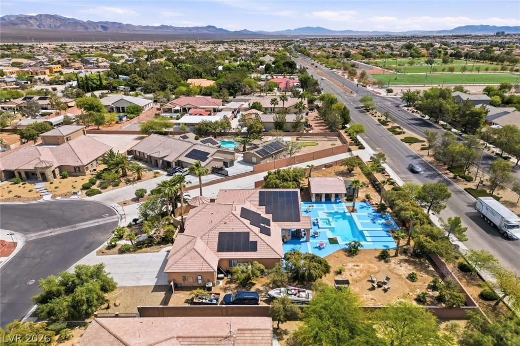 5527 Breecher, Las Vegas, NV 89131