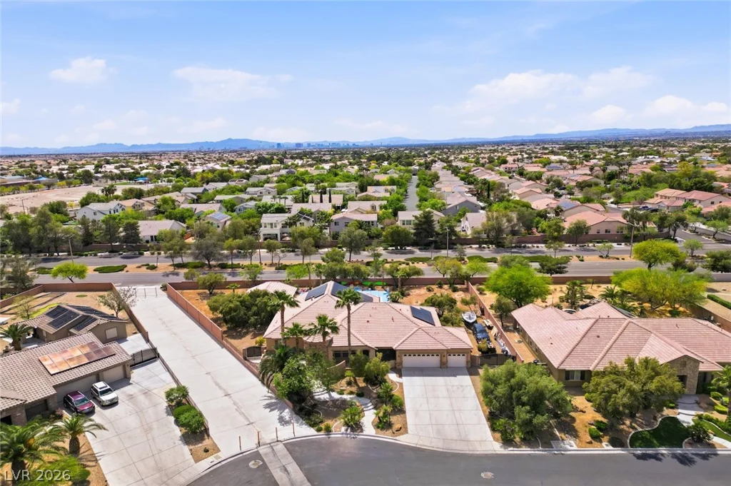 5527 Breecher, Las Vegas, NV 89131