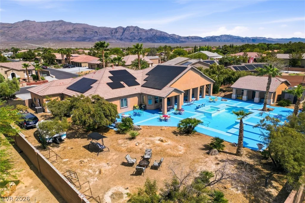 5527 Breecher, Las Vegas, NV 89131