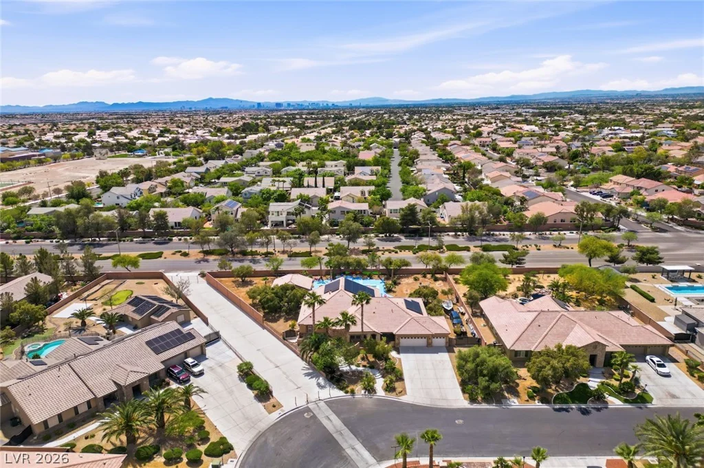 5527 Breecher, Las Vegas, NV 89131