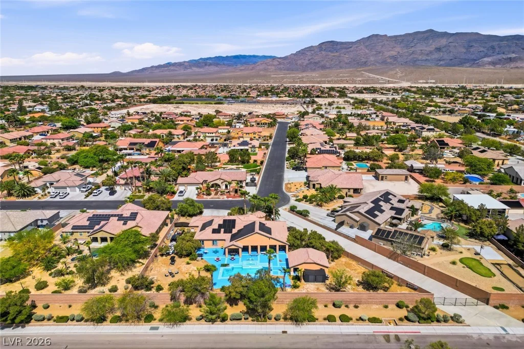 5527 Breecher, Las Vegas, NV 89131