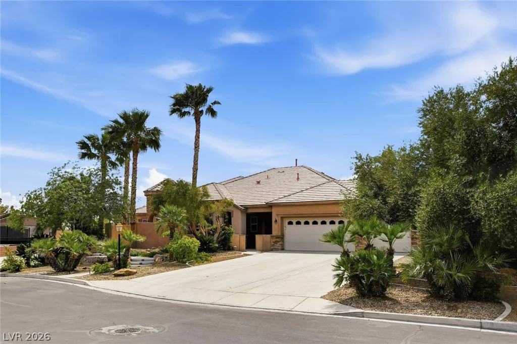 5527 Breecher, Las Vegas, NV 89131