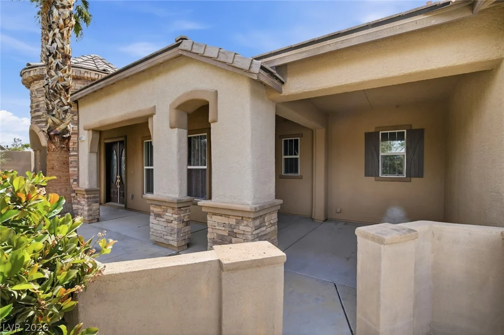 5527 Breecher, Las Vegas, NV 89131