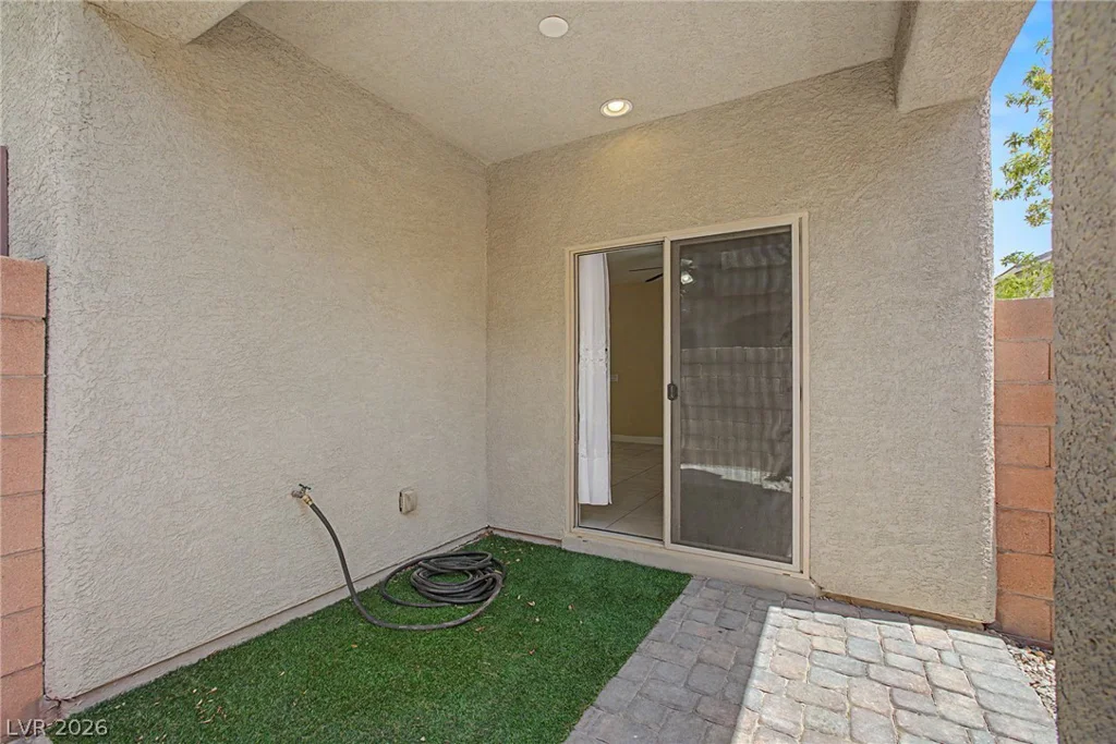 9589 Greensburg, Las Vegas, NV 89178