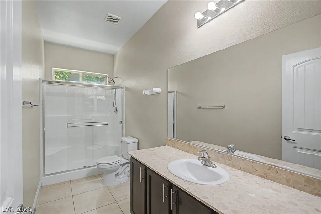 9589 Greensburg, Las Vegas, NV 89178
